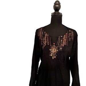 Chico’s long sleeve black top with beautiful design.